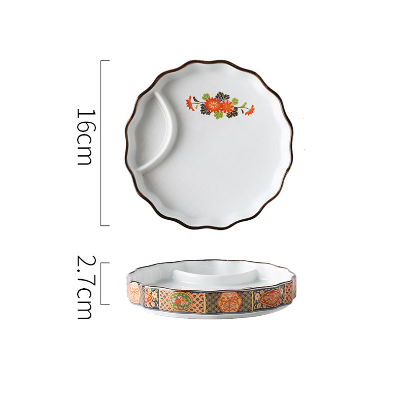 Ceramic snack plate design with sauce divider, size detail