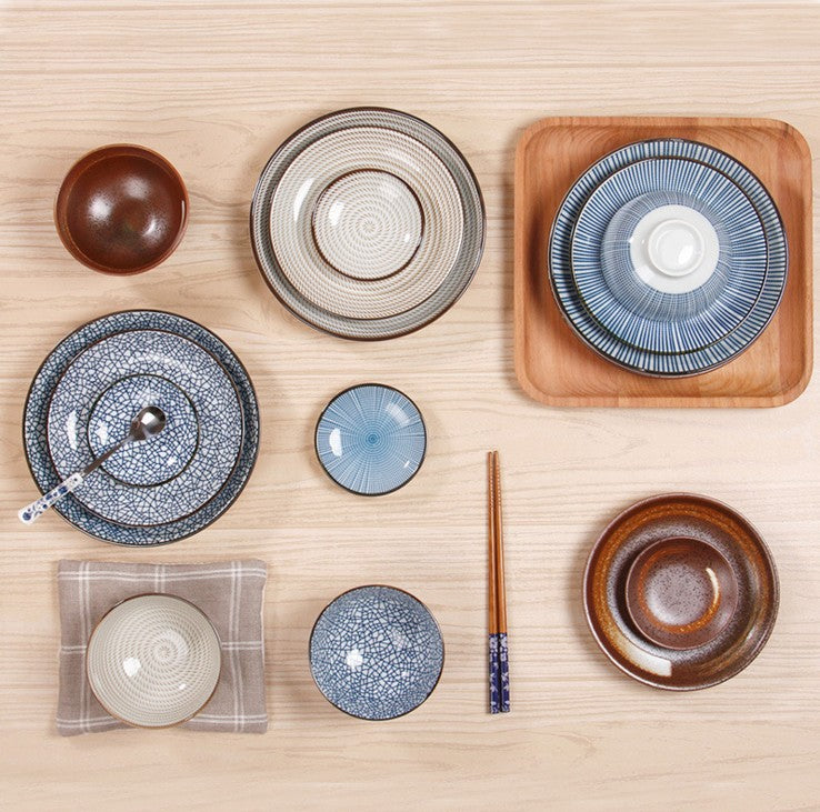 Elegant Japanese Porcelain Plates
